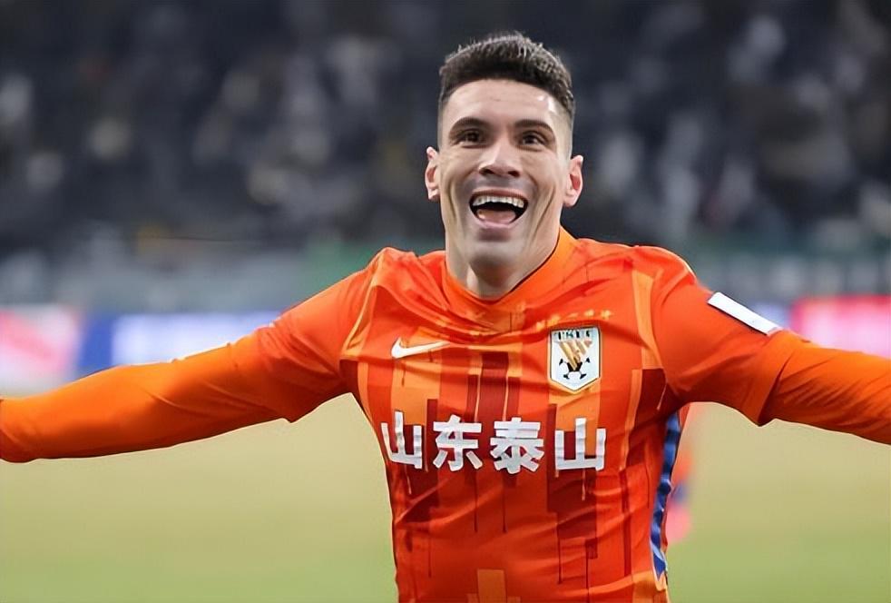 世界杯最新版下载-鲁能1月26日冬训迎来久违的外援,能力已得到认可,值得期待