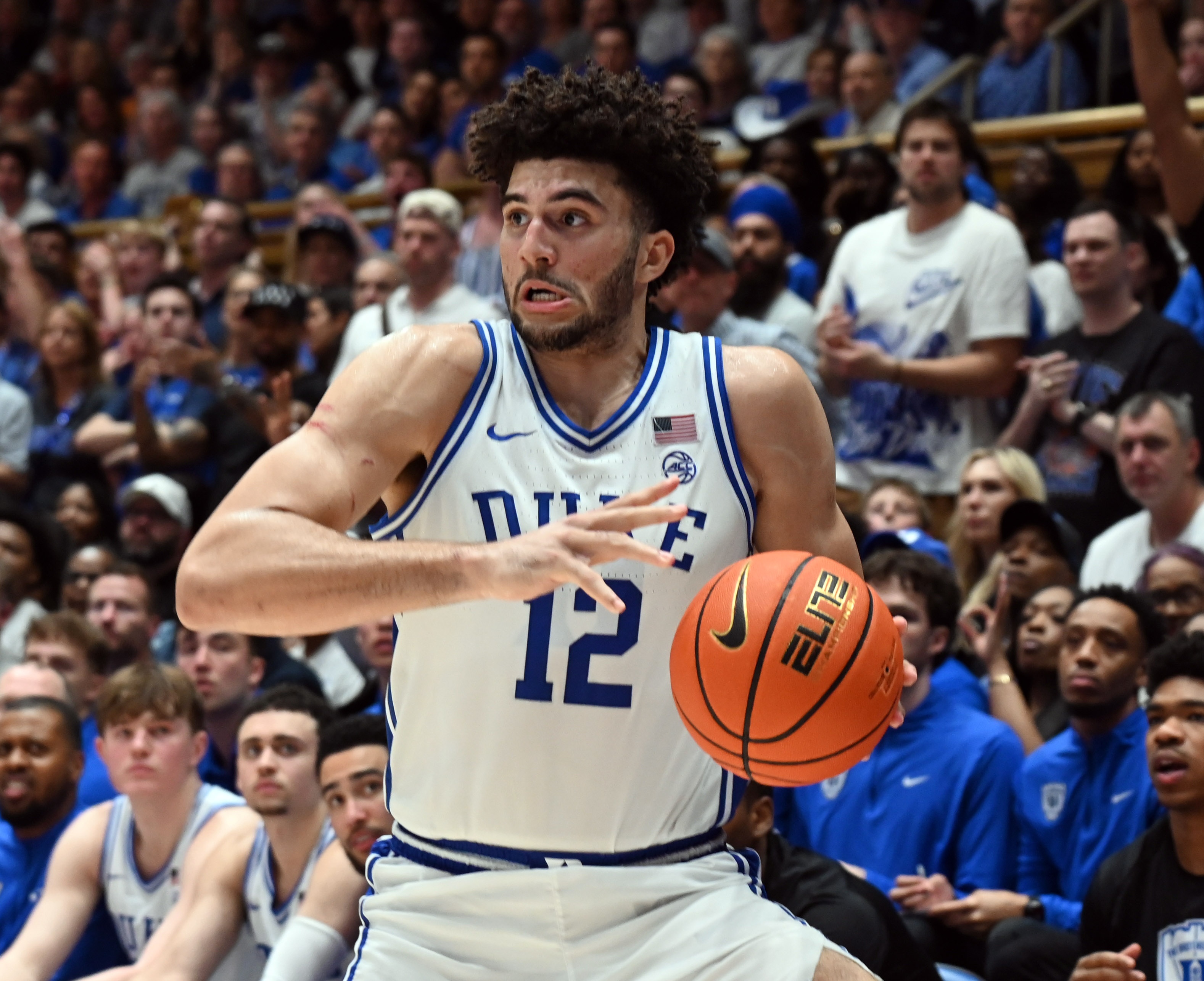 世界杯官方平台-状元热门~布泽尔儿子太稳了！9次出手轰24+14+5 进分区锦标赛决赛